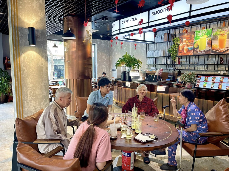 Buổi chiều cà phê cùng người cao tuổi tại Dưỡng lão Tâm An Nhiên – Sống vui, sống khỏe mỗi ngày